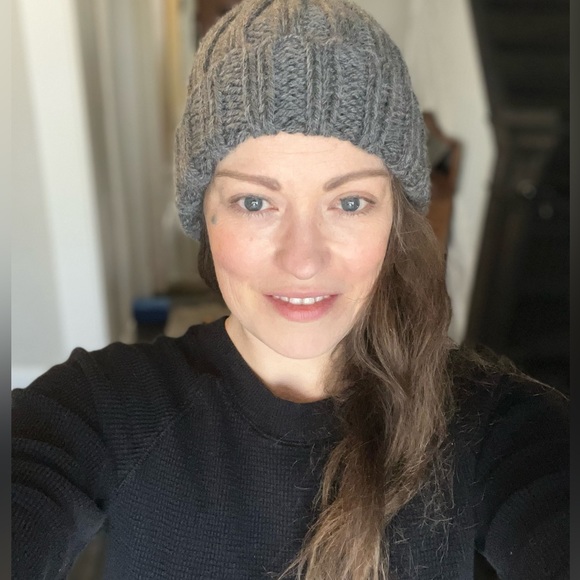 Meet your Posher, Dee - Picture 1 of 1